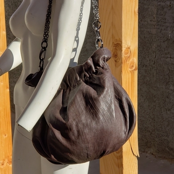 David & Scotti Brown Leather Over the Shoulder Bag - Picture 2 of 11